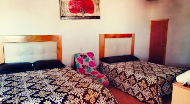 Room-nice Quadruple Cabin Equipped And V, Rezerwuj Pensjonat Hotele w State of Puebla z parkingiem, Parking