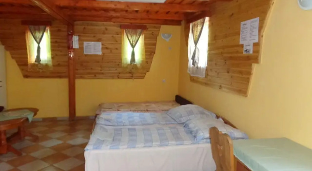 Семейные апартаменты Katica Guesthouse Aggtelek
