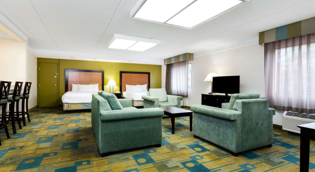 La Quinta by Wyndham St. Pete-Clearwater Airport, Reserva ahora Hotel Clearwater Beach Playas de Clearwater y St. Pete Beaches