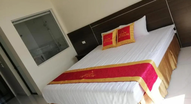 Двухместный номер Deluxe VIETHOUSE HA LONG Hotel