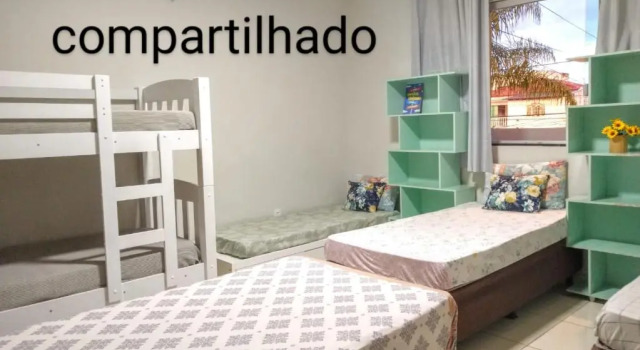 Cama em dormitório Elo Hostel