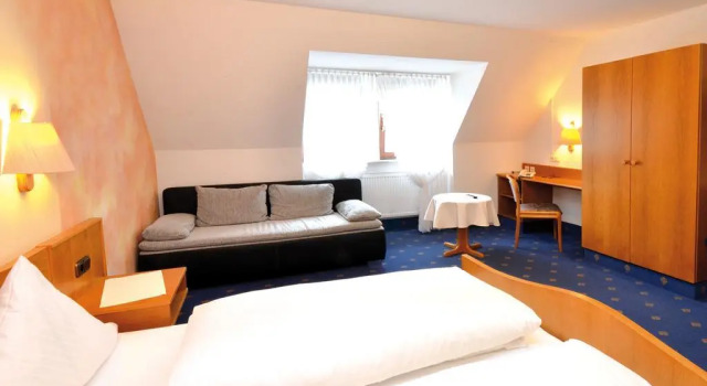 Landgasthof Hotel Scheubel, Varaa Hotelli Hotellit Baijeri pysäköinnillä, Pysäköinti
