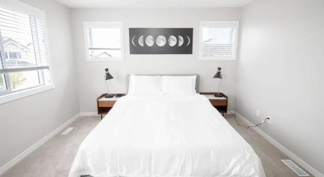 Gorgeous 4 Bedroom Townhouse in South Winnipeg, Reserva ahora Hotel Hoteles en Manitoba con aparcamiento, Aparcamiento