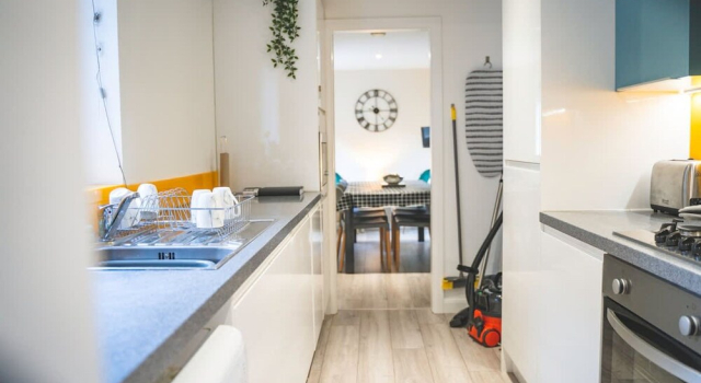 Perfect for Contractors 4-bedrooms Sleeps 7
