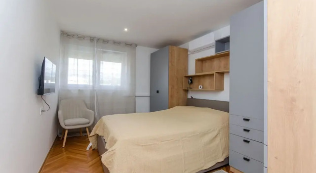 Апартаменты Sunny City Apartment