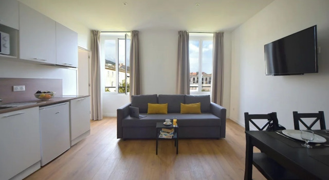 Апартаменты Comfort Hôtel Continental