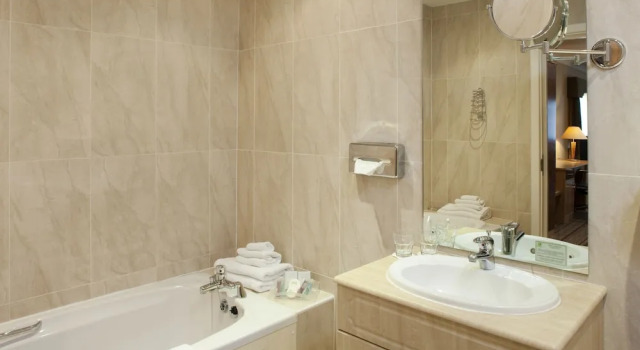 Номер Premium Holiday Inn Barnsley by IHG