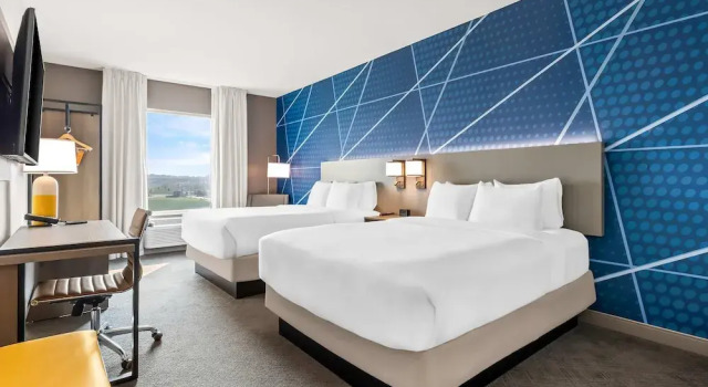 Четырёхместный люкс Comfort Inn & Suites at Sanford Sports Complex