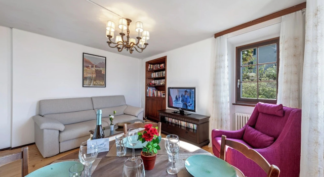 Семейные апартаменты с видом на озеро Casa Matilde Apartments
