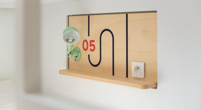 Кровать в общем номере SLO Hostel Lyon les Pentes