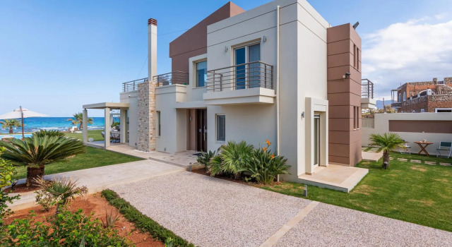 Beachfront Villa Diamond with a heated pool, Book Villa Limenas Hersonissou Hersonissos