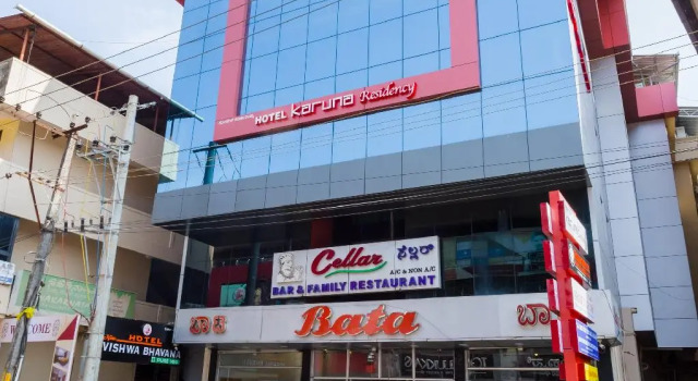 Hotel Karuna Residency