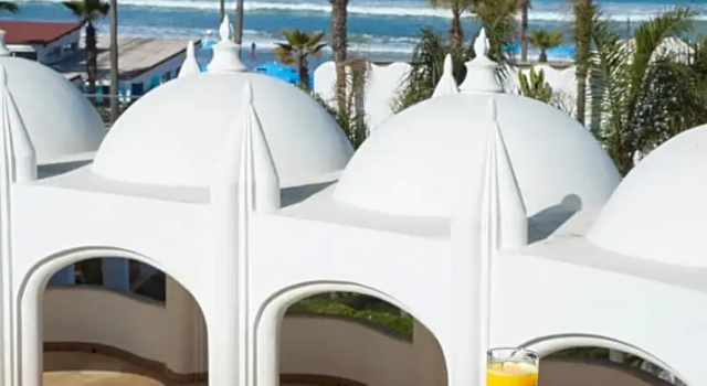 Двухместный номер Standard L Amphitrite Palace Beach Resort & Spa