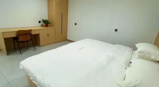 Люкс Dragon Sea Hotel