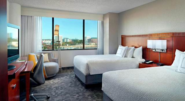 Четырёхместный номер Standard Sonesta Select Atlanta Cumberland Galleria Ballpark