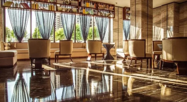 Henson Hotel, Boek Hotel Hotels in Yunnan met parkeren, Parkeren