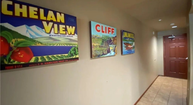 Апартаменты с видом на озеро Grandview Lake Chelan- Waterfront View, Pool, Hot tub, Golf, 1 Min To Downtown