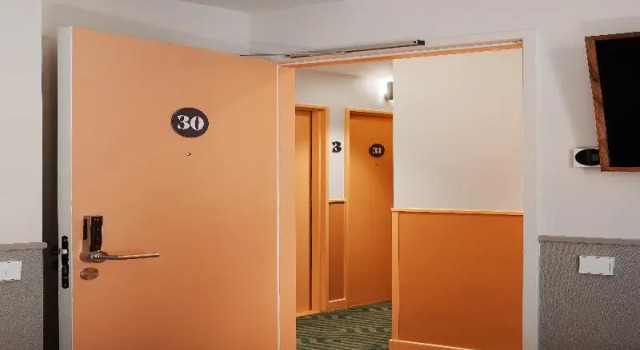 Четырёхместные апартаменты с 2 комнатами Hotel Montmartre Mon Amour