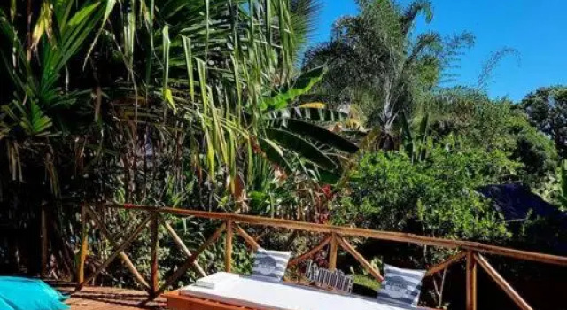 Le 19 des Hauts Manguiers, Varaa Hotelli Ambondrona 