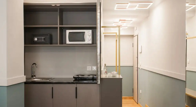 Номер Deluxe Step One | Luxury Suites right in the heart of Acropolis next to metro station