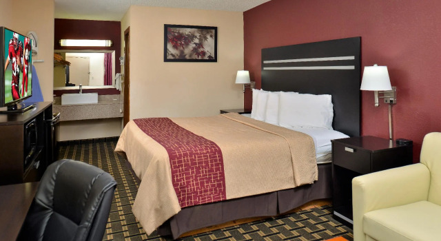 Двухместный номер Deluxe Red Roof Inn Cartersville-Emerson-LakePoint North