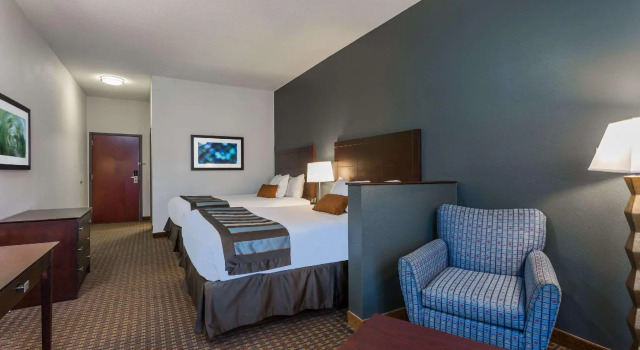 Четырёхместный номер Standard Wingate by Wyndham High Point Greensboro Airport South
