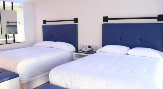 Четырёхместный номер Classic WeEnjoy Hotels Aeropuerto CDMX