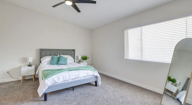 Furnished Patio! Family-friendly Retreat in Tempe, Забронировать Дом для отпуска Пруд в Темпе Phoenix Metropolitan Area