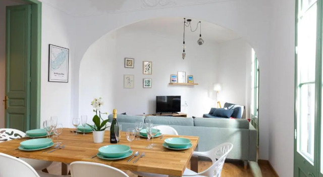 Апартаменты Modernist Family Apartment by PriorityVillas