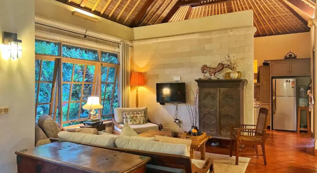 Desa Kerasan 5 -Luxury 2BRV 15 mins to Ubud, Prenota Hotel Hotel a Bali con parcheggio, Parcheggio