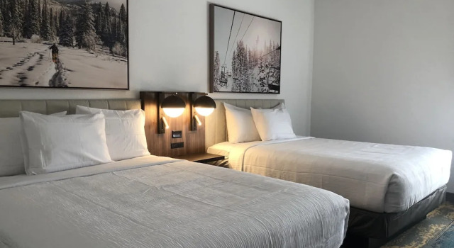 Четырёхместный номер Deluxe La Quinta Inn & Suites by Wyndham Denver Parker