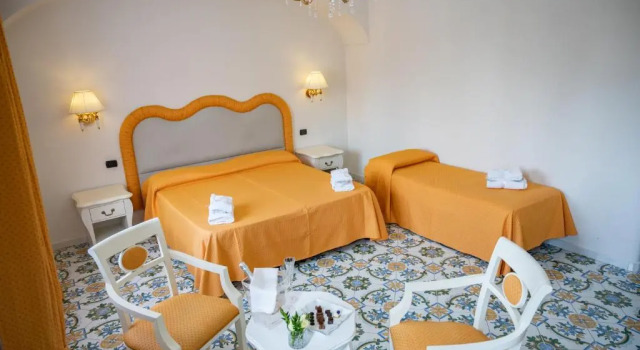 Трёхместный номер Standard Villa Le Zagare Relais & SPA