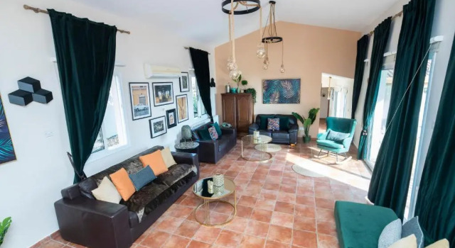 5 bed Villa in Tala, Pool & Panoramic Sea view, Rezervasyon Villa Tala Baf