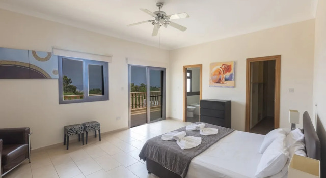 Protaras Holiday Villa Pa7 Private 7 Bedroom villa, Забронировать Вилла Отели Паралимни 4 звезды, 4*