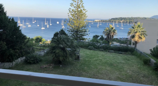 Апартаменты Luxury Apartment Sea View Garden Parking