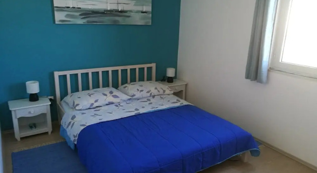 Apartment Natasa, Забронировать Апартаменты/квартира Винишче Trogir Riviera, рядом с Пляж Купиница