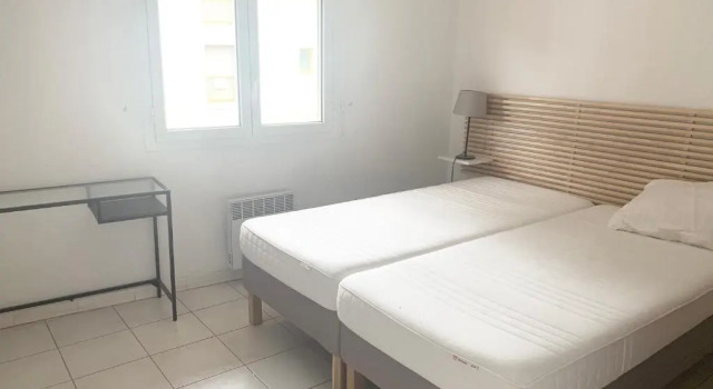 Appartement les pieds dans l'eau à Cavalière (Lavandou 83), 预订 公寓 勒拉旺杜 Var coast