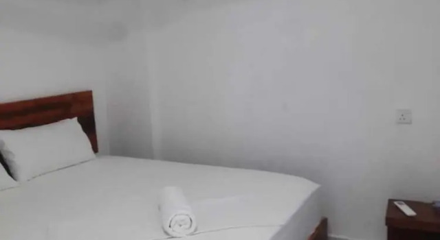 Номер Deluxe Island Inn Colombo00