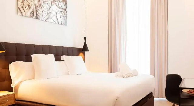 Полулюкс с балконом Woohoo Rooms Boutique Luna
