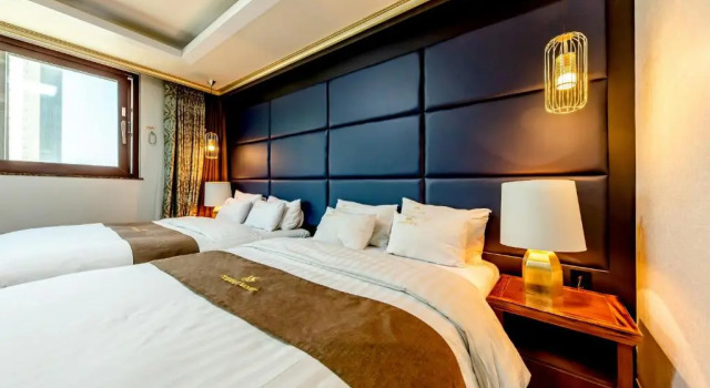 Семейный люкс HS Tourist Hotel