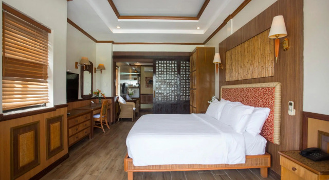 Suite Red Coconut Beach Hotel Boracay