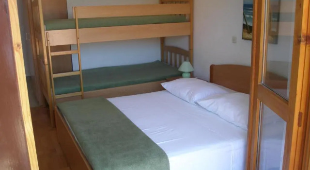 Hotel B&B CHAMBERLAIN, Prenota Hotel Città di Lesina 