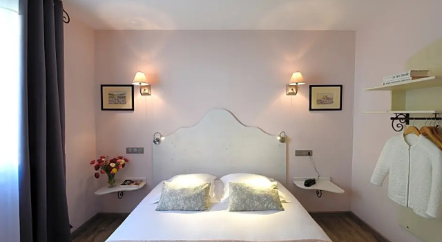 Номер Deluxe The Originals Boutique, Hôtel du Parc, Cavaillon