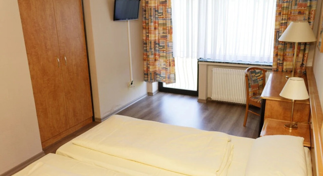 Двухместный номер Standard с балконом Hotel Restaurant Rodizio Paderborn