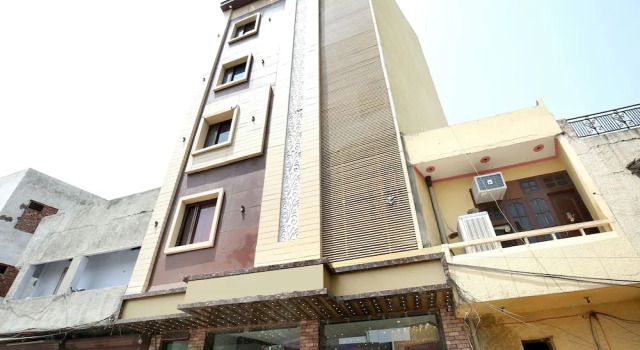 Hotel C7, Rezervovat Hotel Amritsar Punjab