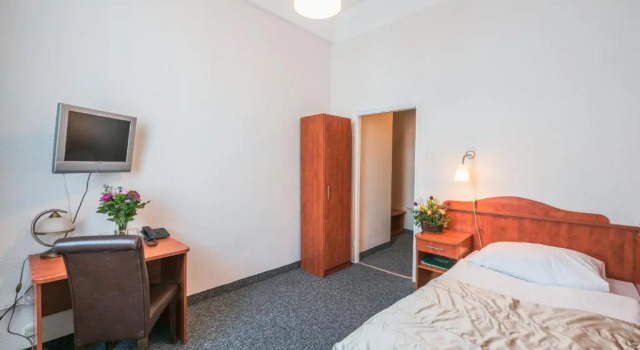 Одноместный номер Standard Hotel Polonia Centrum