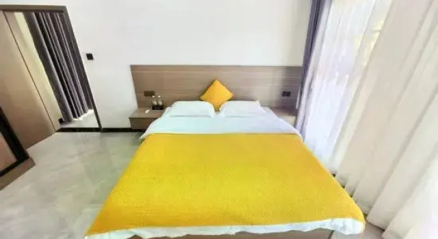 Семейный люкс Beihai Longmai Yaju Homestay (Guantouling Zixiawan Tourist Scenic Area)