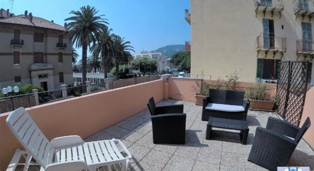 Трёхместный номер Standard Hotel Mimosa