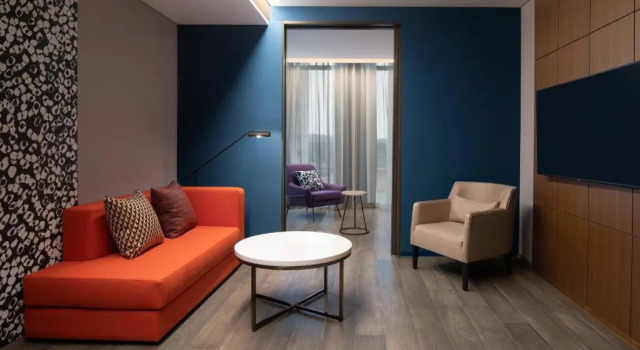 Двухместный люкс Premier Courtyard by Marriott Suwon