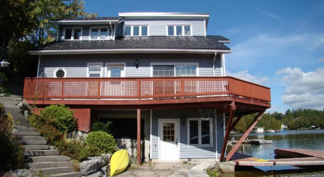Kawartha Lakes, Fenelon Falls, Varaa Hotelli Kawartha Lakes Ontario